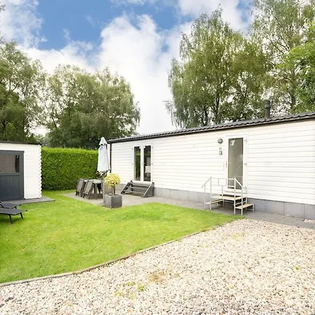 Chalet Peaceful With Free Parking And Bikes