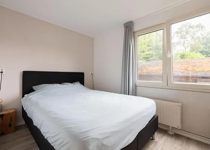 Peaceful With Free Parking And Bikes * Putten