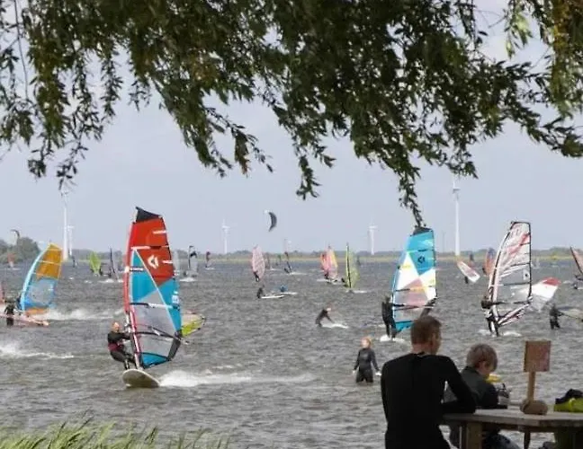 Peaceful With Free Parking And Bikes Chalet *