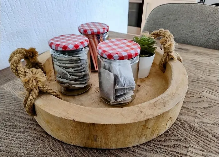 Peaceful With Free Parking And Bikes Chalet