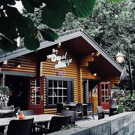 Peaceful With Free Parking And Bikes *